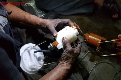 Harus Tahu, Ternyata Umur Pakai Filter Bensin Mobil Cuma Segini