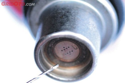 Harus Tahu, Inilah Ciri-cirinya Bila Injektor Motor Matic Kotor