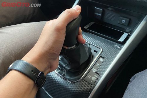 Hati-hati, Mindahin Tuas Mobil Matik Secara Kasar Bisa Jadi Begini