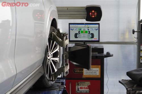 Ternyata Ini Beberapa Gejala Roda di Mobil Bekas Perlu di Spooring
