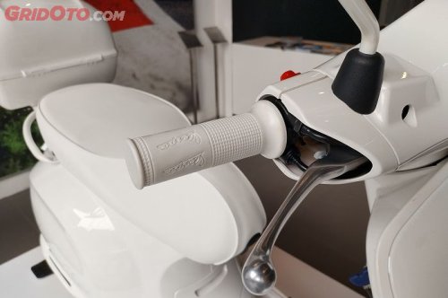 Jarang Yang Tahu, Begini Cara Bikin Enteng Grip Gas Motor Yang Seret