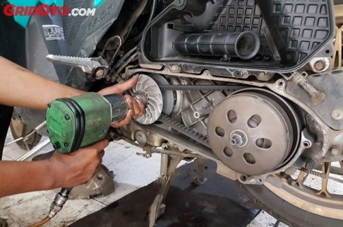 Yamaha, Baru Tahu, Ternyata Ini Kelebihan Kampas Ganda Motor Matic Yamaha NMAX