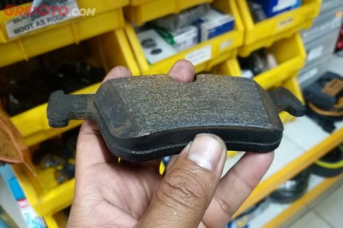 Pantas Saja Harga Kampas Rem Mobil Murah, Ternyata Dampaknya Begini