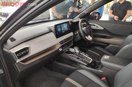 Begini Cara Mudah Menghilangkan Noda di Interior Mobil Setelah Mudik