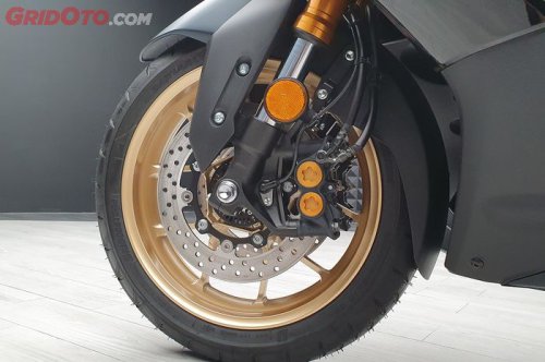 Sekarang Ngerti, Ini Alasan Rem Depan Motor Lebih Pakem Ketimbang Belakang