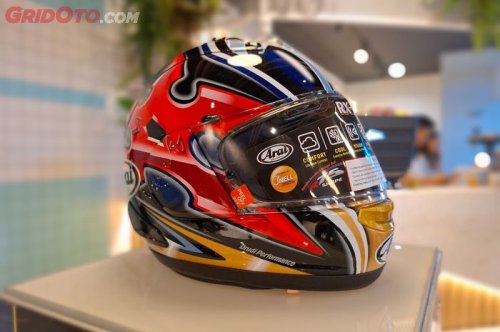Bukan Jimat, Ini Arti Gambar Mata di Helm Arai Shinya Nakano