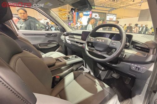 Harus Tahu, Tiga Hal Ini Penyebab Interior Mobil Bekas Bau Apek
