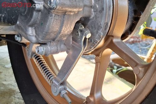 Rem Teromol Motor Matic Keras dan Tidak Mau Balik? Obatnya Simpel