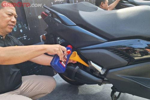 Inilah Yang Terjadi Bila Sering Telat Ganti Oli Mesin Motor Matic