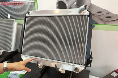 Gawat, Ternyata Kisi-kisi Radiator Rusak Bikin Mesin Overheat