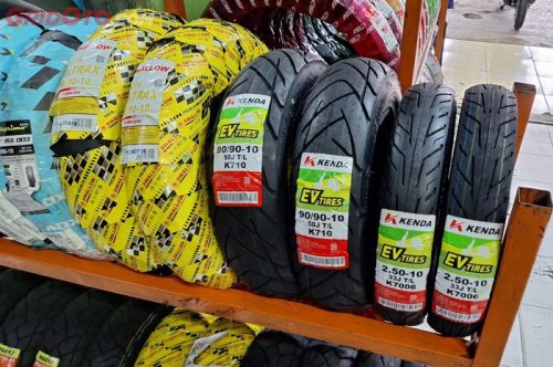 Mulai Banyak Dijual di Toko, Ini Pilihan Ban Buat Motor Listrik