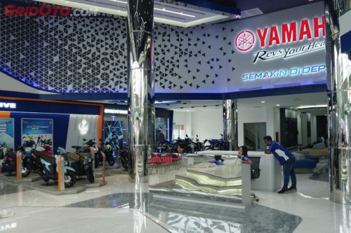Dealer Premium Yamaha Resmi Dibuka di Semarang, Pengunjung Dijamin Keenakan Karena Hal Ini