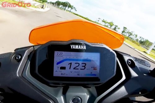 Rahasia Pakai Tombol Y-Shift Aerox Turbo Agar Cepat Sampai Top Speed