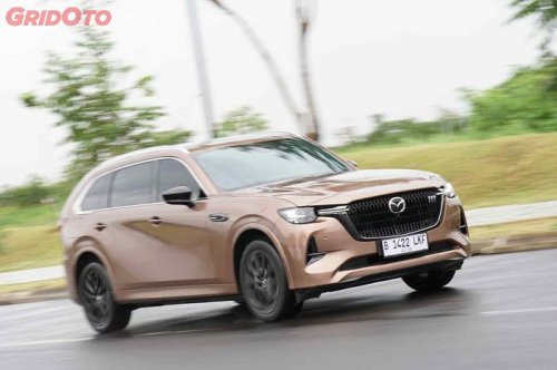 Mazda, Mazda CX-80, Mazda 2, Tiga Cara Mudah Isi Baterai Mazda CX-80 PHEV, Nomor 2 Pencet Tombol