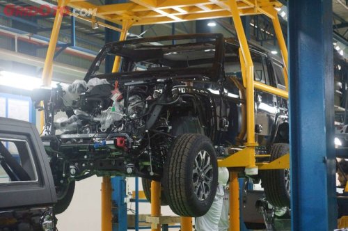 BAIC, Intip Tampilan BAIC BJ40 Plus saat Sedang Dirakit di Indonesia
