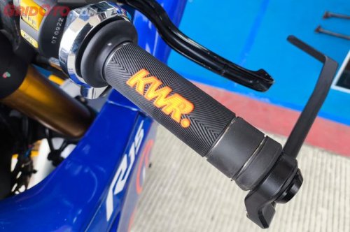 Padahal Masih Bagus, Kok Handgrip Motor Balap Diikat Kawat?