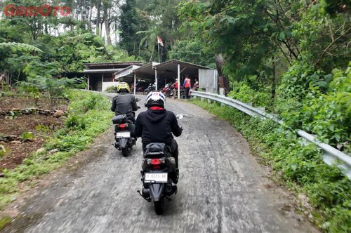 Mesin Irit Yamaha Gear Ultima 125 Sanggup Nanjak di TOL Khayangan via Krakalan?