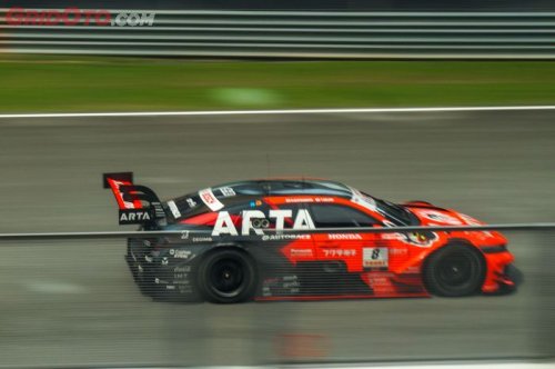 Berita Foto: Keseruan Sesi Kualifikasi Super GT 2025 di Sirkuit Sepang