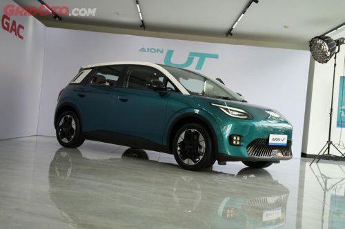 Mobil Listrik Aion, Aion, Aion UT, Dua Tipe Mobil Listrik AION UT, Jarak Tempuh Terjauhnya Sampai Segini