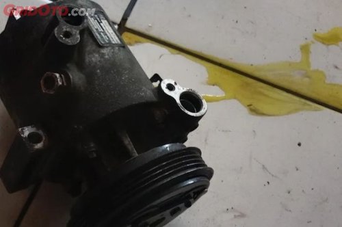 Harus Tahu, Ini Deretan Penyebab Rusaknya Kompresor AC Mobil!
