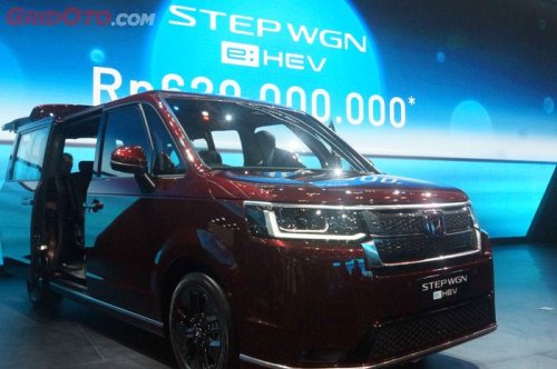 Honda, Honda e, Minat Kredit Honda Step WGN e:HEV? Simulasi Cicilannya Seperti Ini