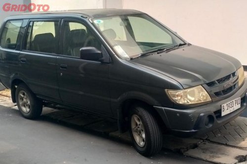 Raja Tanjakan Mobil Bekas Isuzu Panther Rp 80 Jutaan, Simak Tahunnya