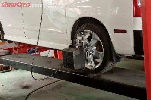 Baru Tahu, Ternyata Ini Manfaat Spooring dan Balancing Buat Mobil