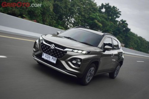 Suzuki , Suzuki Fronx, Toyota, Suzuki Fronx GL Vs Toyota Agya GR Sport, Siapa Yang Lebih Irit?