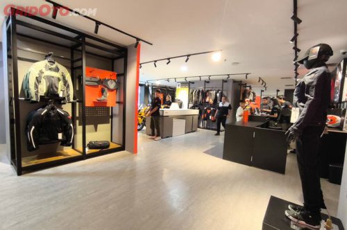 Dainese Hadirkan Flagship Store di Indonesia, Ini yang Ditawarkan