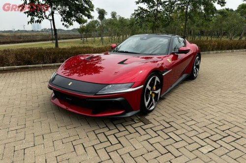 Ferrari 12Cilindri, Begini Rasanya Nyetir Ferrari 12Cilindri di Indonesia, Monster 830 Dk
