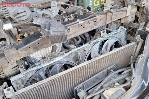 Bahaya Buat Mesin! Jangan Anggap Sepele Coolant Bocor Berceceran