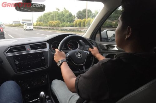 Bahaya Microsleep Saat Berkendara, Begini Cara Menghindarinya