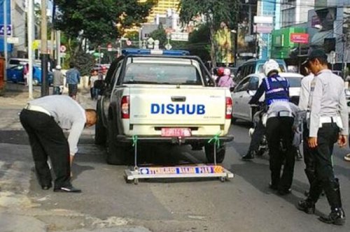 Waspada Lewat Enam Lokasi di Jakarta Ini, Pasang Mata Demi Keselamatan Ban Motor dan Mobil