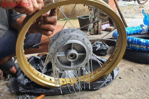 Sering Dianggap Sepele, Ini Penyebab Pelek Jari-jari Gampang Putus