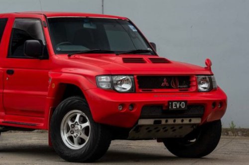 Pakai Embel-embel Evolution, Mitsubishi Pajero Ini Bukan Pajero Biasa