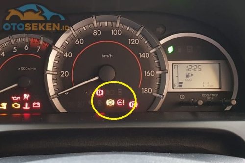 Inilah Biang Keladi Sensor ABS Mobil Menyala Habis Terjang Banjir