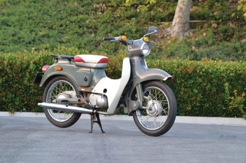 Kawasaki, Ternyata Kawasaki Juga Punya Bebek Klasik ala Super Cub, Tenaganya Cocok Diadu