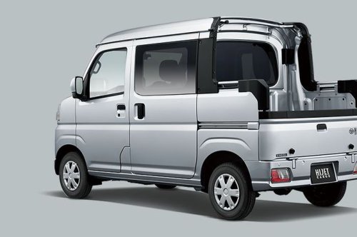 Daihatsu, Bodi Unik Mirip Double Cabin, Inilah Daihatsu Hijet Deck Van yang Iritnya 15 Km/Liter