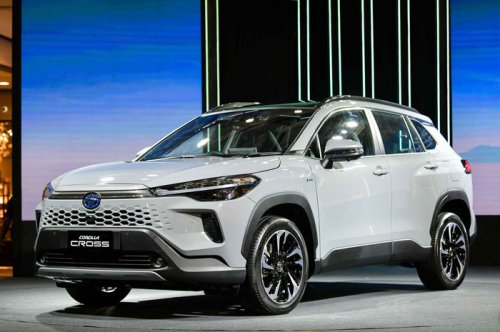 Toyota Gencar Kampanye Hybrid, Tangkis Gencarnya Serbuan Mobil Listrik?