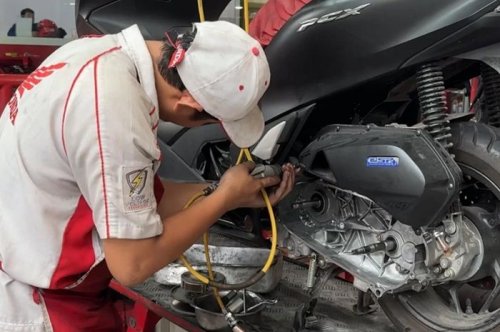 Penyebab Tarikan Motor Matic Ngeden, Berat Nggak Bertenaga Saat di Gas