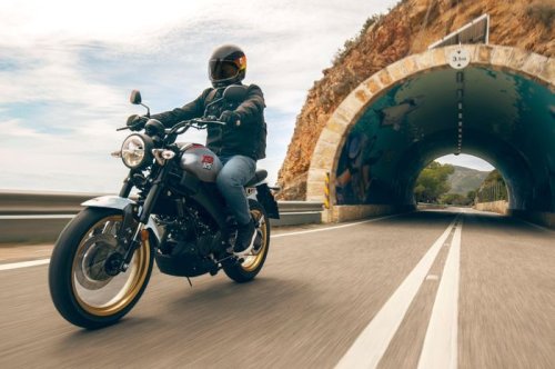 Yamaha, Oke Enggak Nih? Yamaha XSR 155 Muncul Versi Pelek Jari-jari, Intip Tampilannya