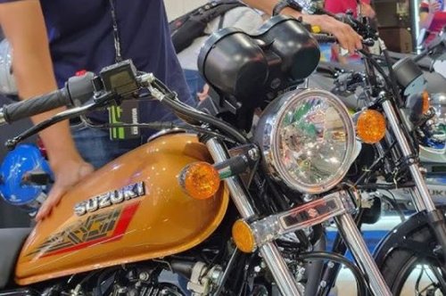 Suzuki , Penerus Suzuki Thunder 125 Bertampang Retro Ini Sudah Pakai ABS, Intip Harganya