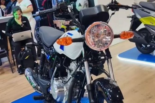 Suzuki , Motor Baru Suzuki Ini Mirip Keluaran Tahun 1990-an, Tapi Fiturnya Sudah Canggih