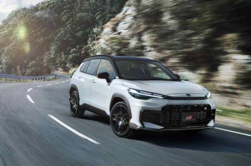 Keren Juga, Cek Nih Tampang Toyota Corolla Cross GR Sport Baru