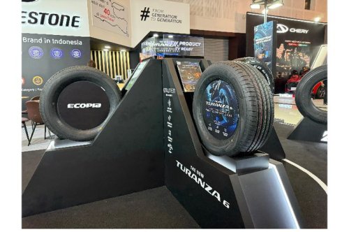 Bridgestone Pamerkan Ban EV-ready, Turanza 6 ENLITEN dan Ecopia EP300 di IIMS Surabaya 2025