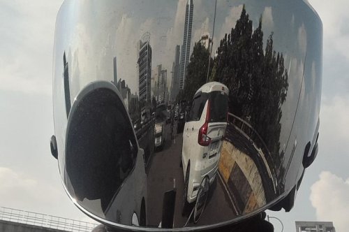 ETLE Sulit Deteksi Visor Helm Gelap, Ini Penjelasan Polisi