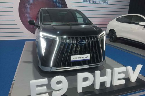 GAC, GAC Indonesia, GAC E9 PHEV Tampil di Indonesia, Akan Jadi Lawan Baru Alphard