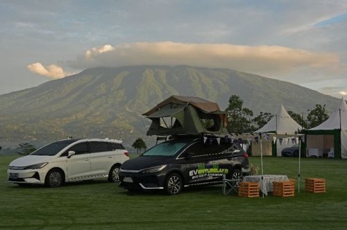 BYD, Sukses Jual Segini Banyak M6 Dalam Setahun, BYD Gelar Ultah Pertama Gede-gedean