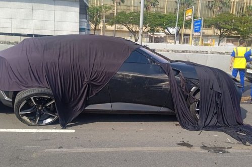 Ferrari, Ferrari Purosangue, Polisi Beberkan Kronologi Ferrari Purosangue Bisa Terbalik Dari Towing