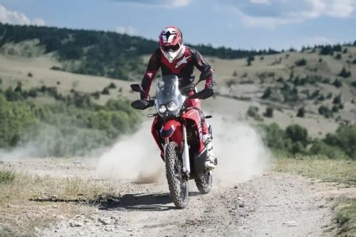 Honda, Makin Ngejreng, Inilah Wujud Honda New CRF250 Rally 2025, Intip Harganya